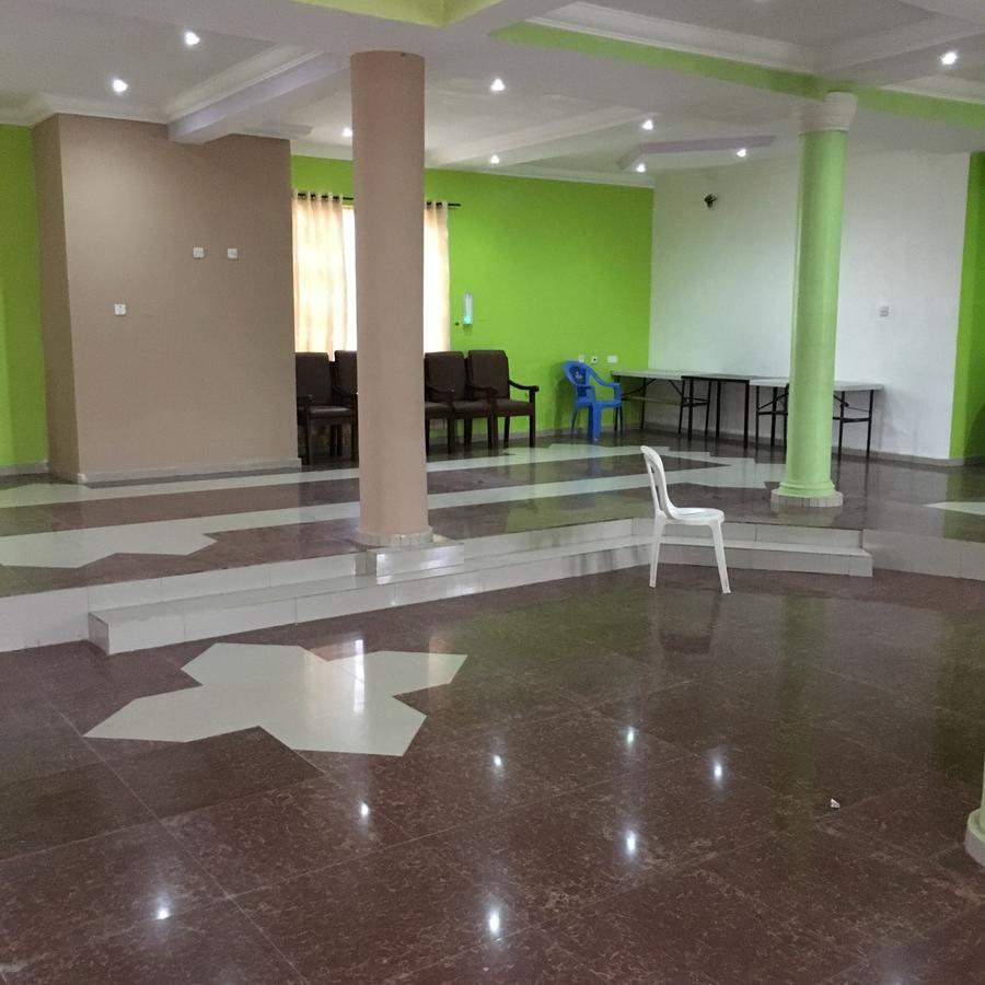 Toprate Luxury Hotel Owerri Eksteriør bilde